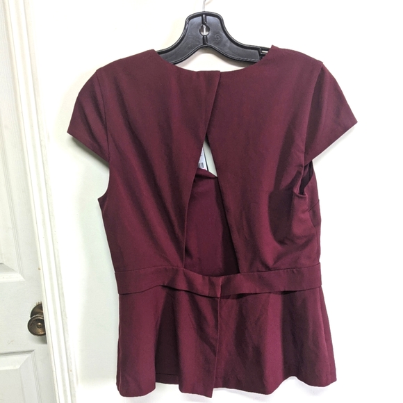 NWT Dynamite Blouse in Burgundy - Picture 3 of 3